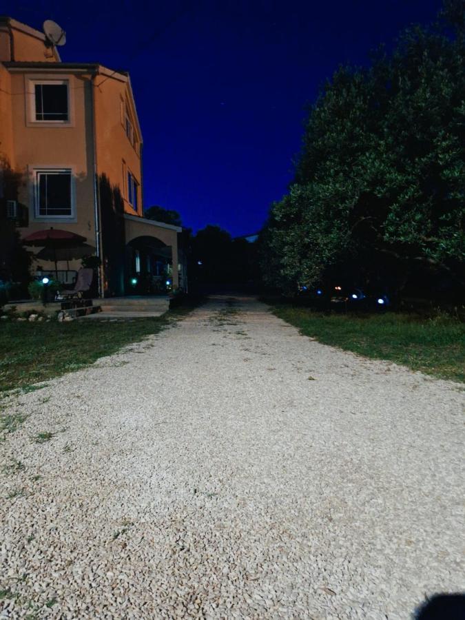Apartmani Joja 比奥格勒·纳·莫鲁 外观 照片