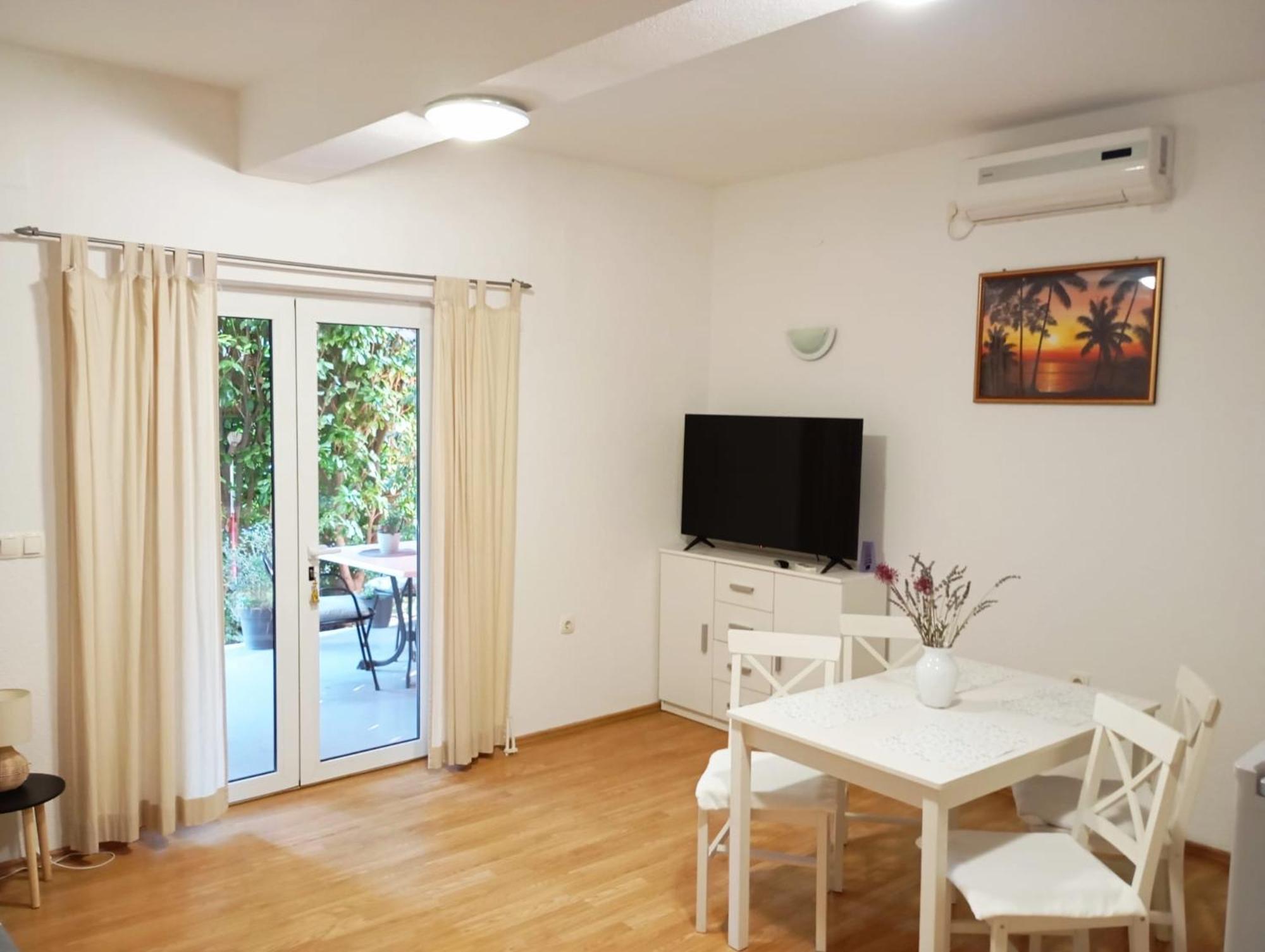 Apartmani Joja 比奥格勒·纳·莫鲁 外观 照片